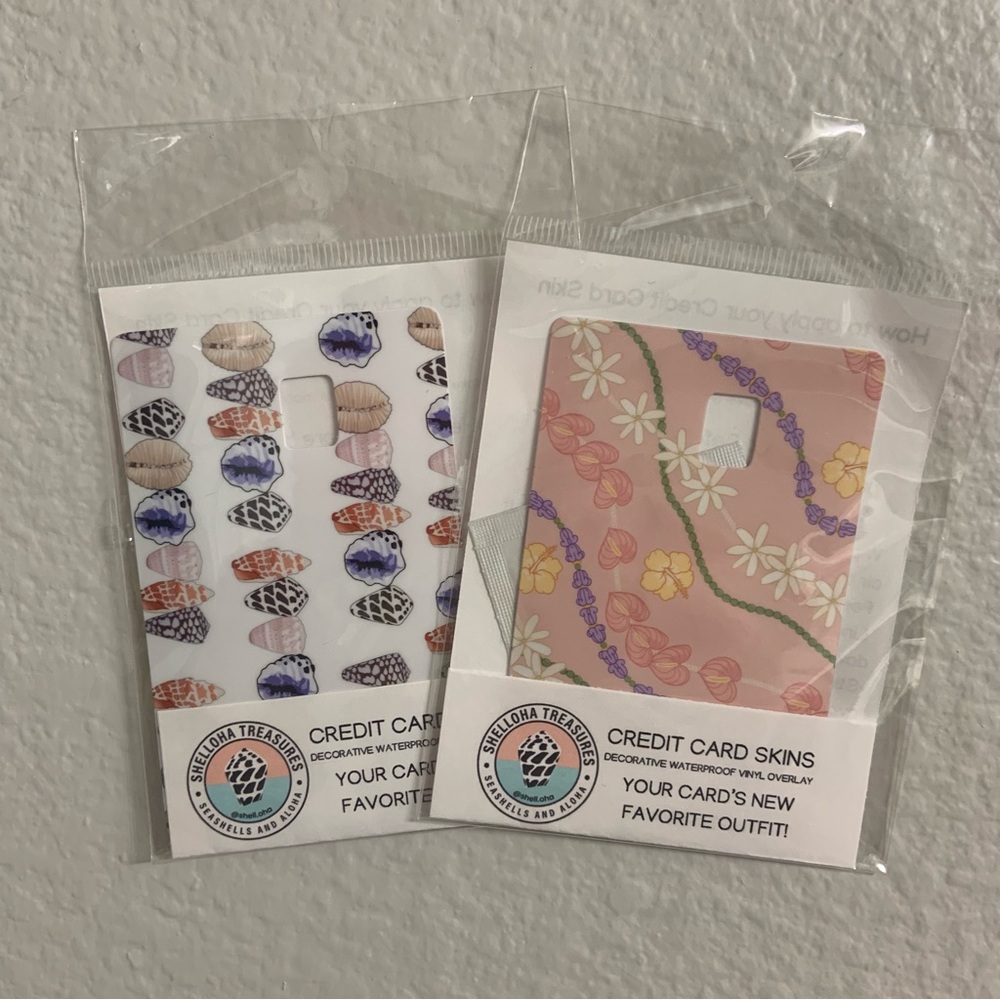 Shelloha Treasures Flower Shell Credit Card Skins Set of 2 Hawaii Brand New